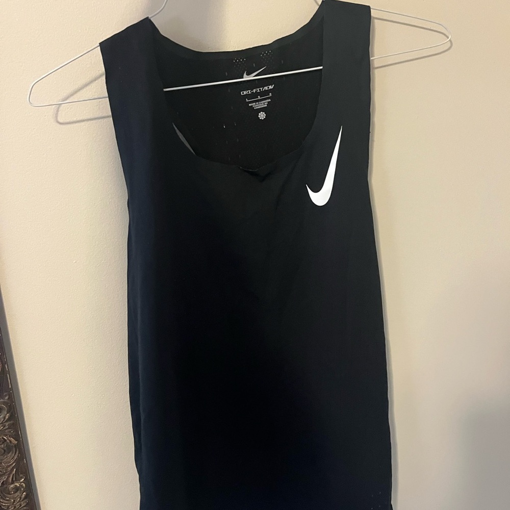 Nike aeroswift jersey